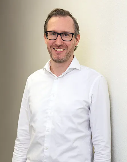 Andreas Wicher Andreas Wicher